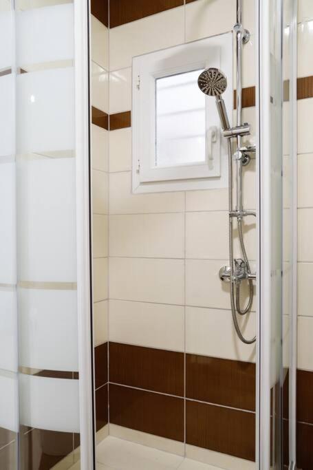 Cozy Apartment Near Airport Κορωπί Εξωτερικό φωτογραφία