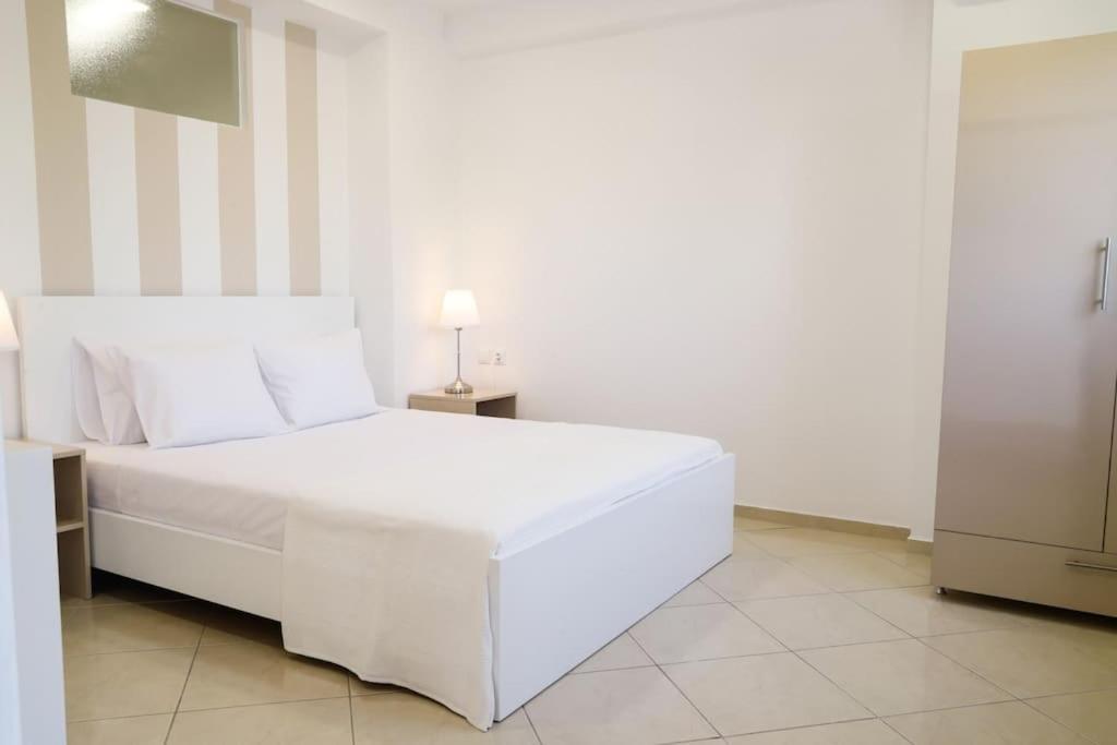 Cozy Apartment Near Airport Κορωπί Εξωτερικό φωτογραφία